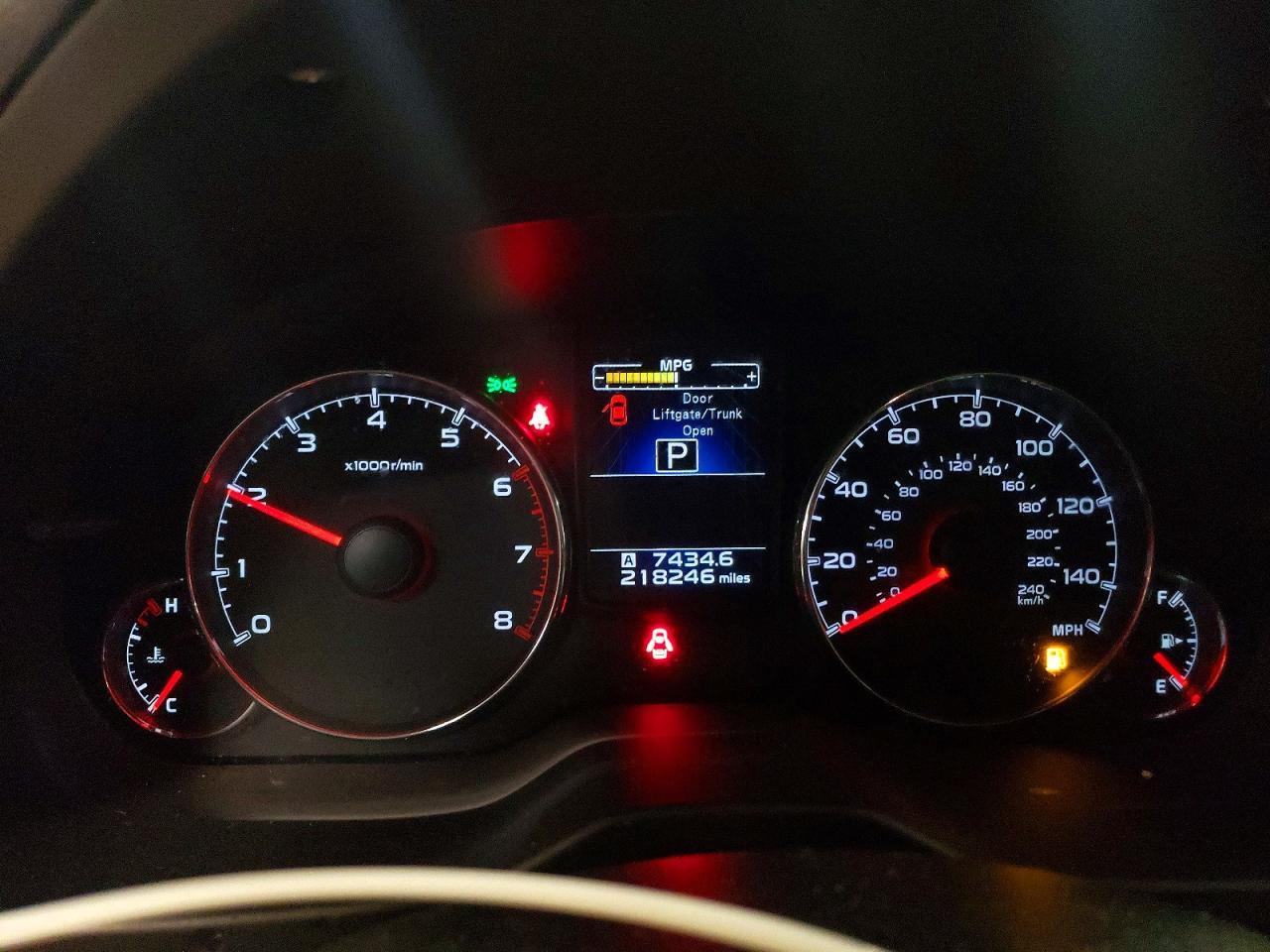2013 SUBARU Outback