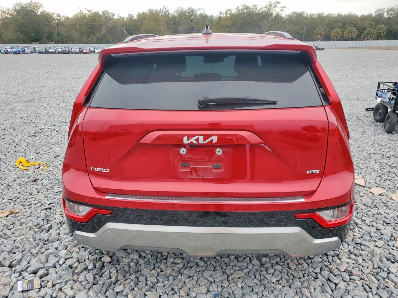 2023 KIA Niro
