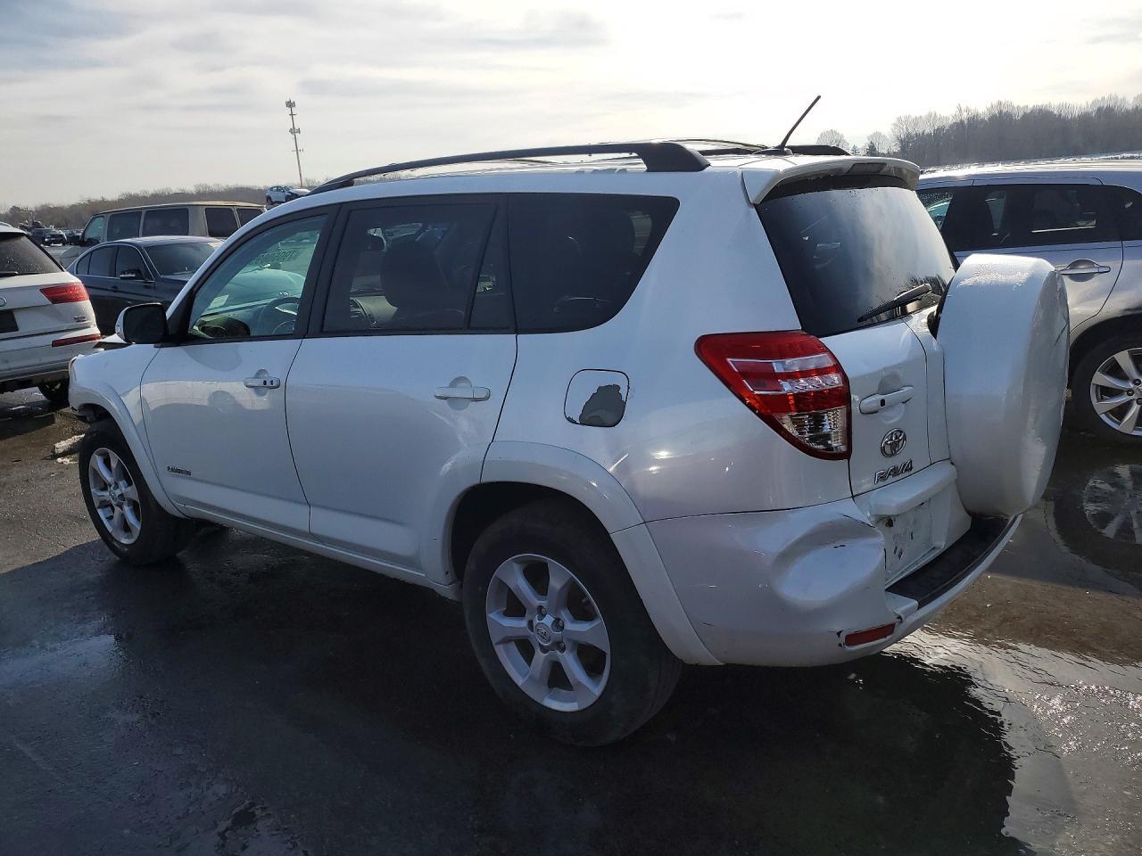 2012 TOYOTA RAV4