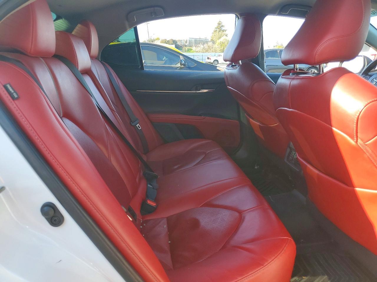 2020 TOYOTA CAMRY