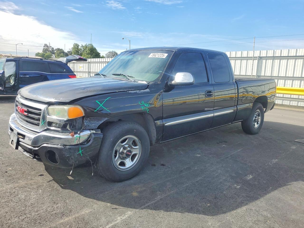 2004 GMC Sierra