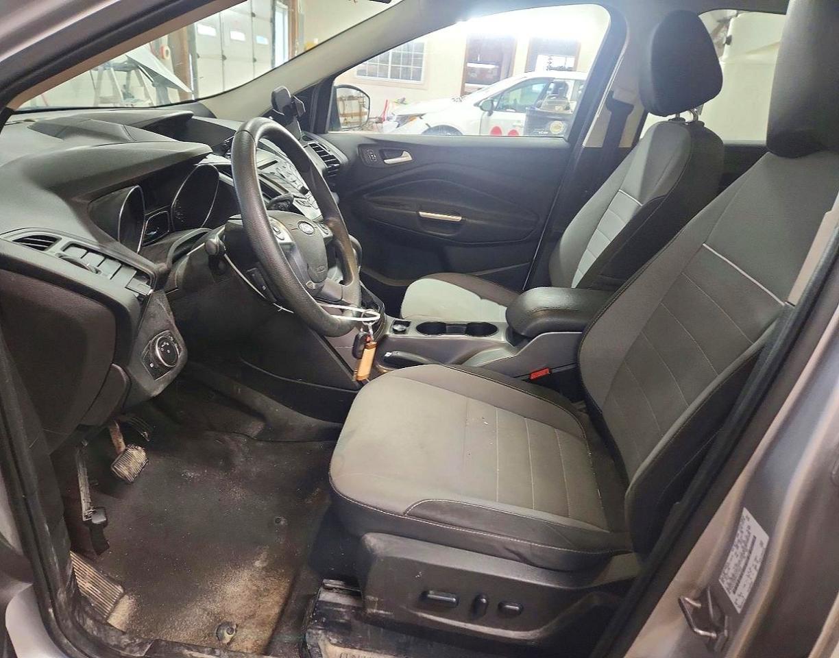 2015 FORD ESCAPE