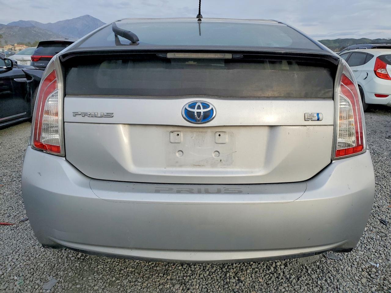 2014 TOYOTA PRIUS