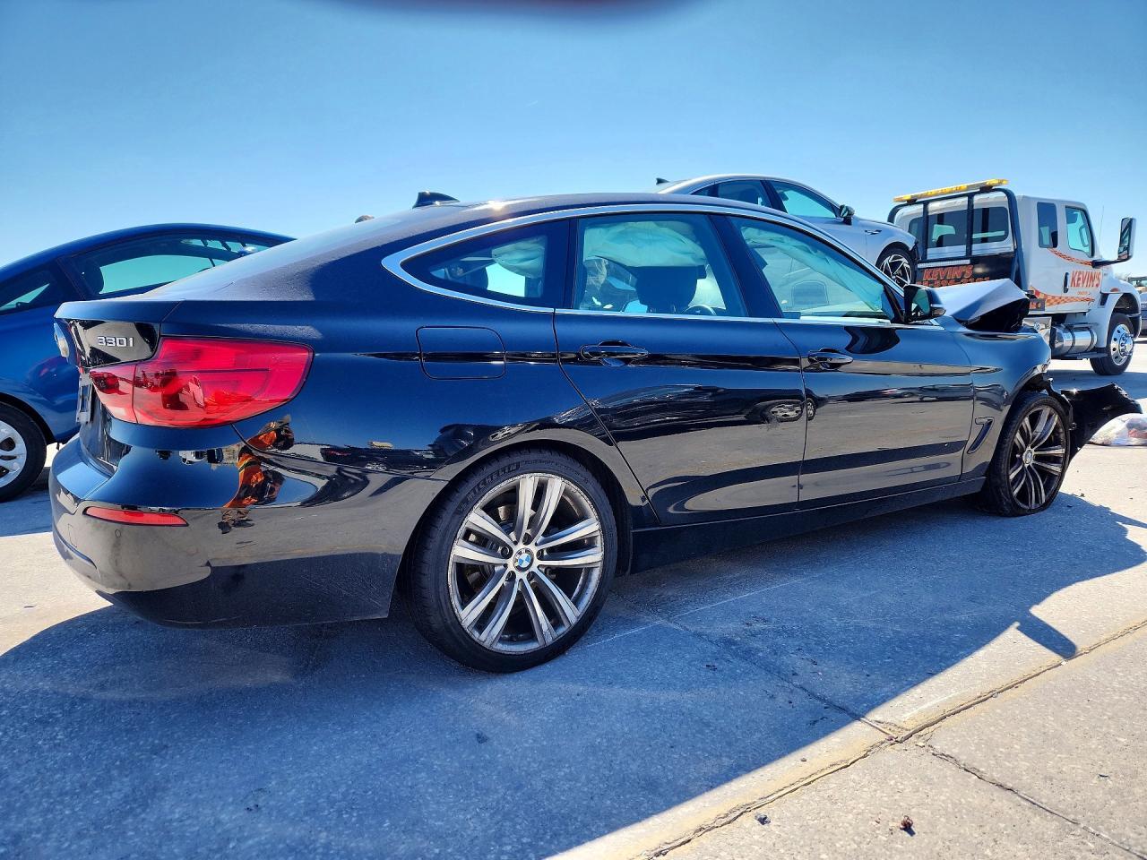 2018 BMW 3 SERIES