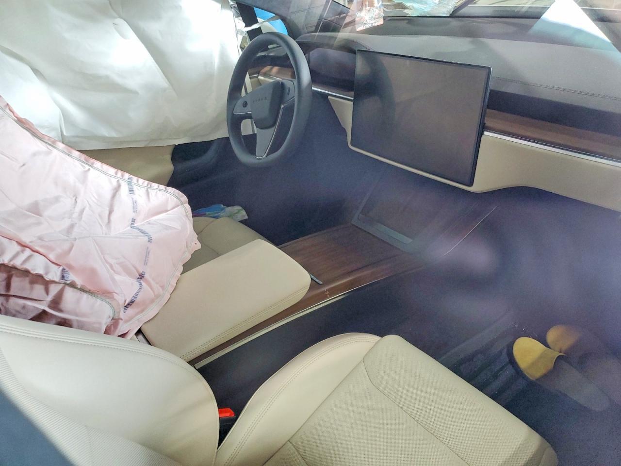 2024 TESLA MODEL X