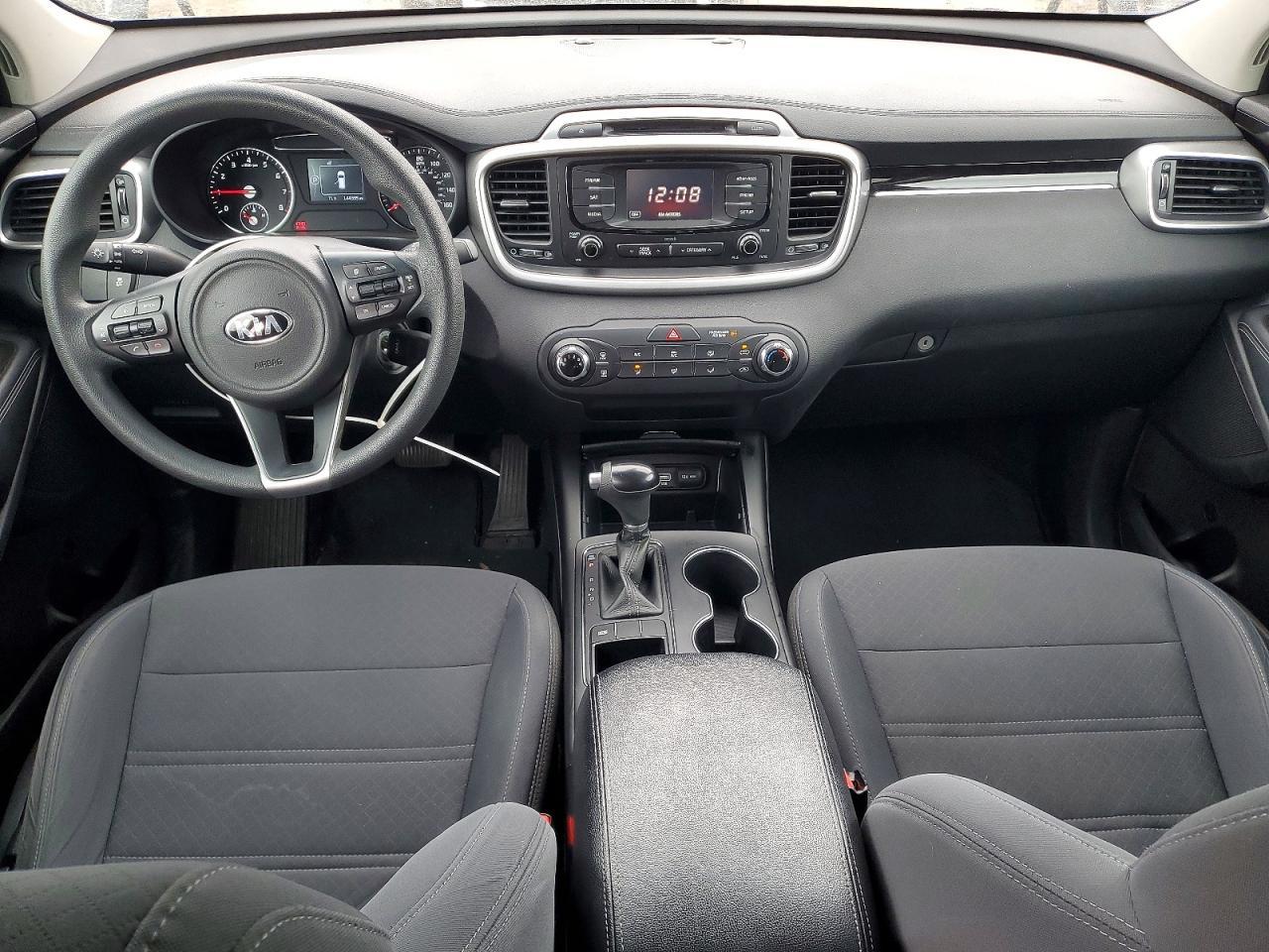 2016 KIA SORENTO
