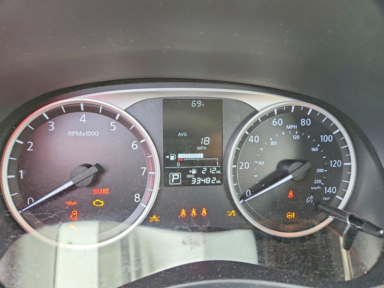 2024 NISSAN KICKS