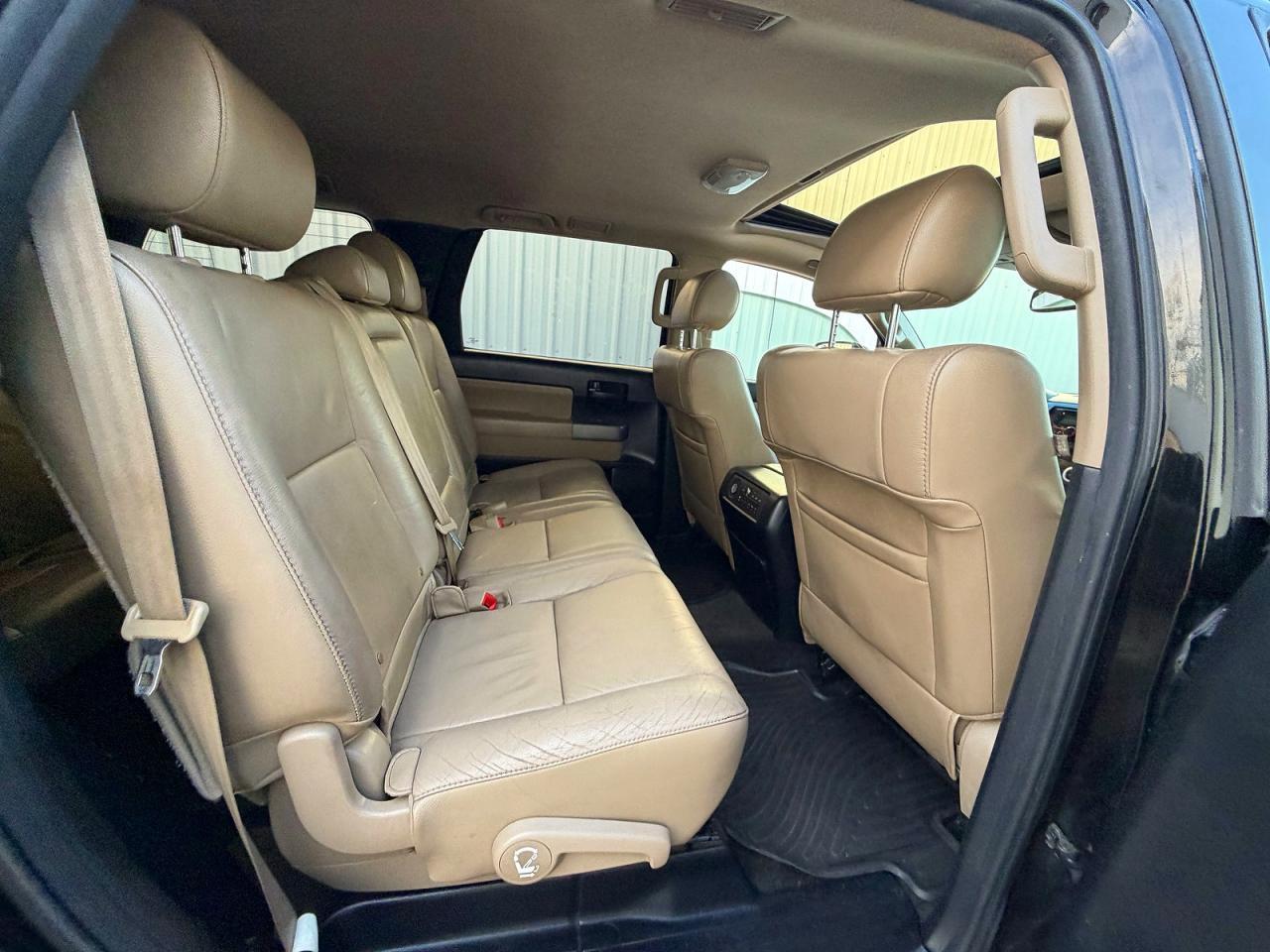 2012 TOYOTA Sequoia