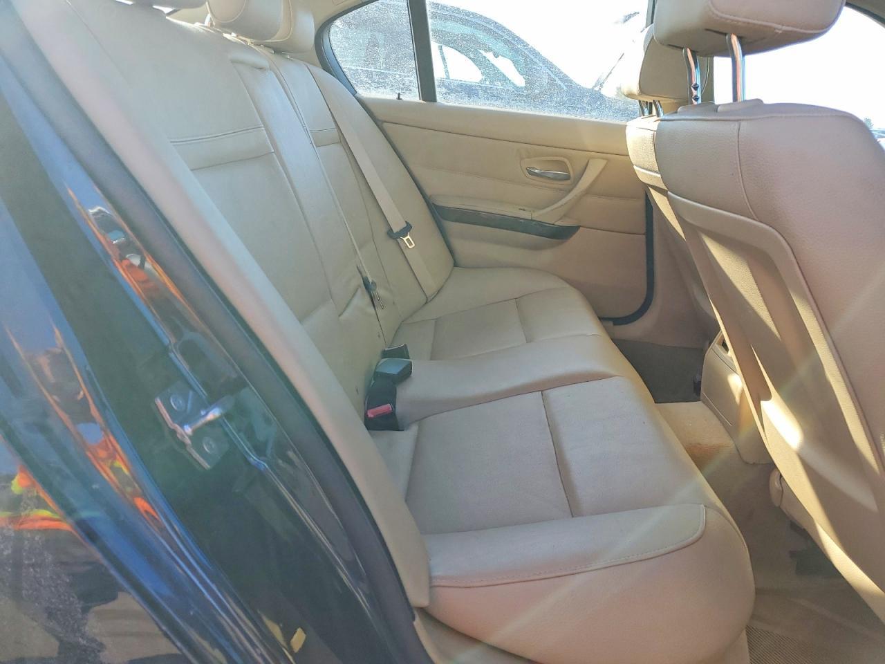 2010 BMW 3 SERIES