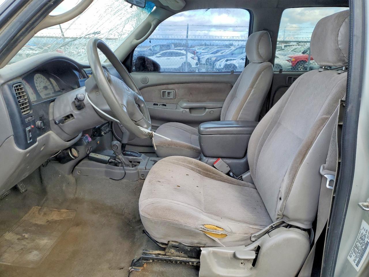 2002 TOYOTA TACOMA