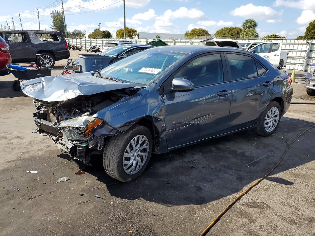 2018 TOYOTA COROLLA