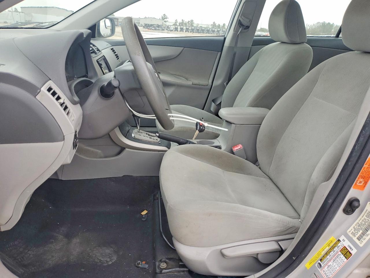 2010 TOYOTA COROLLA