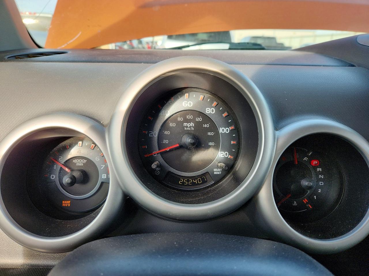 2004 HONDA Element