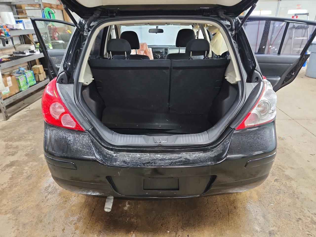 2009 NISSAN VERSA
