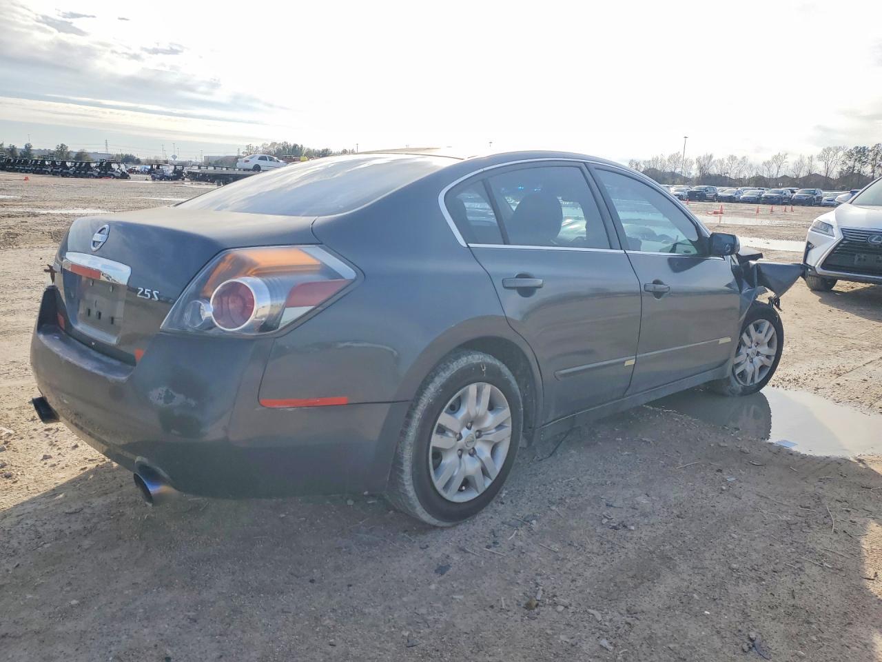 2010 NISSAN ALTIMA