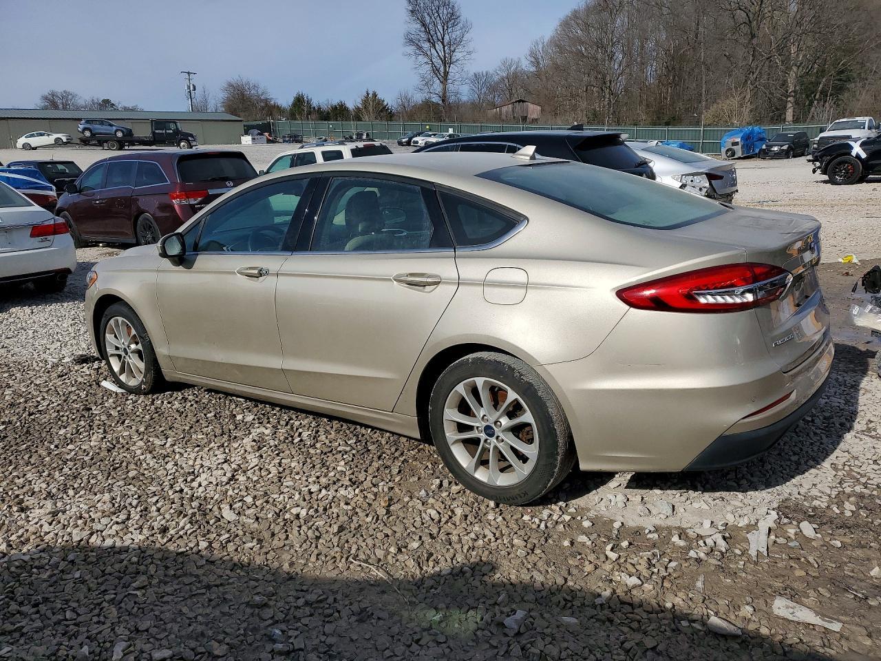 2019 FORD FUSION