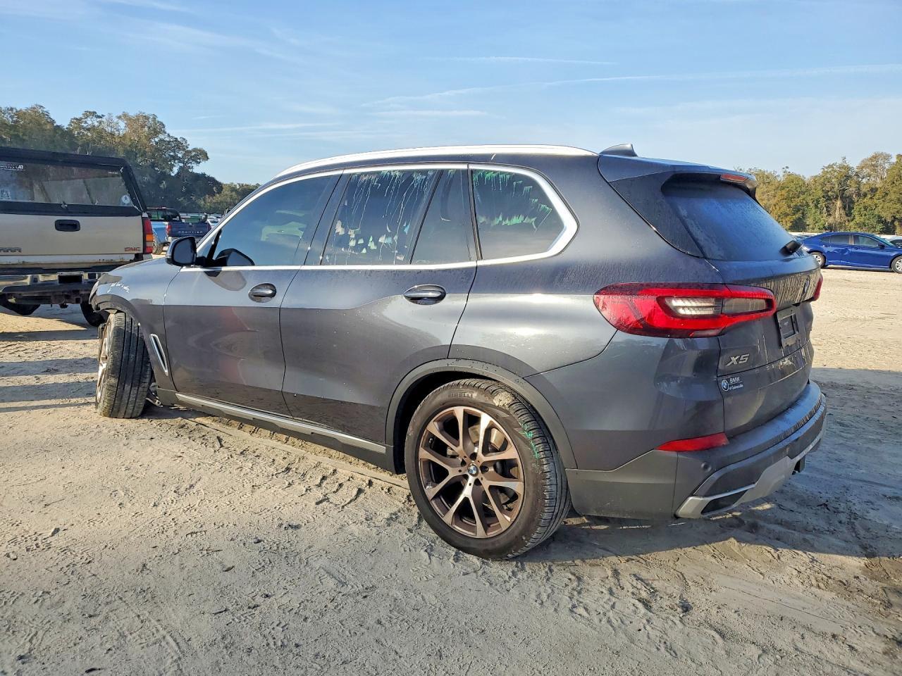2021 BMW X5