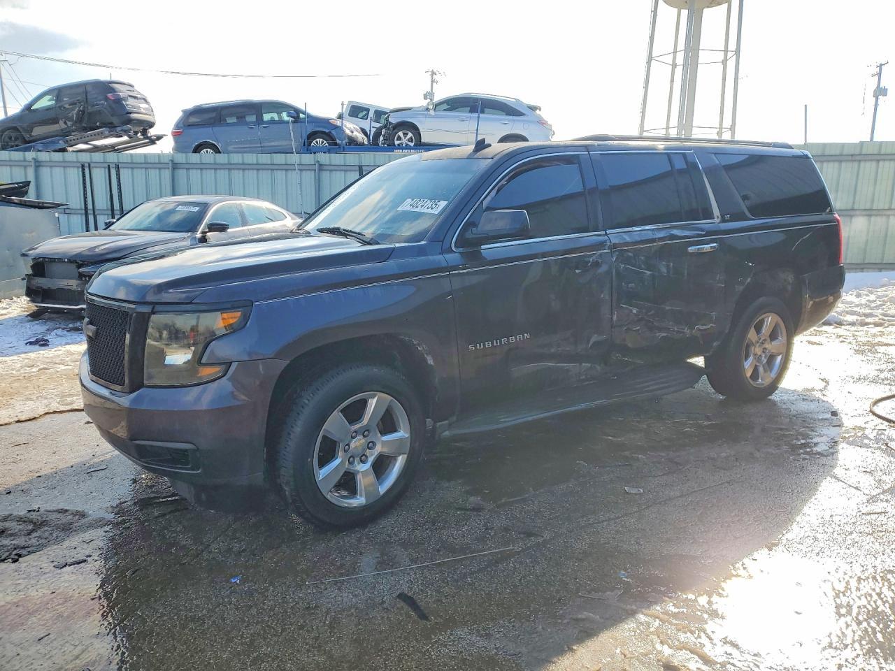 2015 CHEVROLET Suburban
