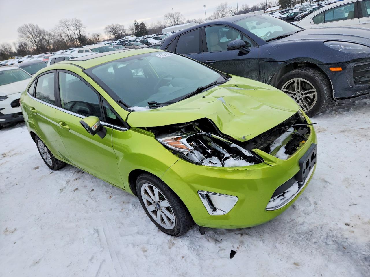 2011 FORD Fiesta