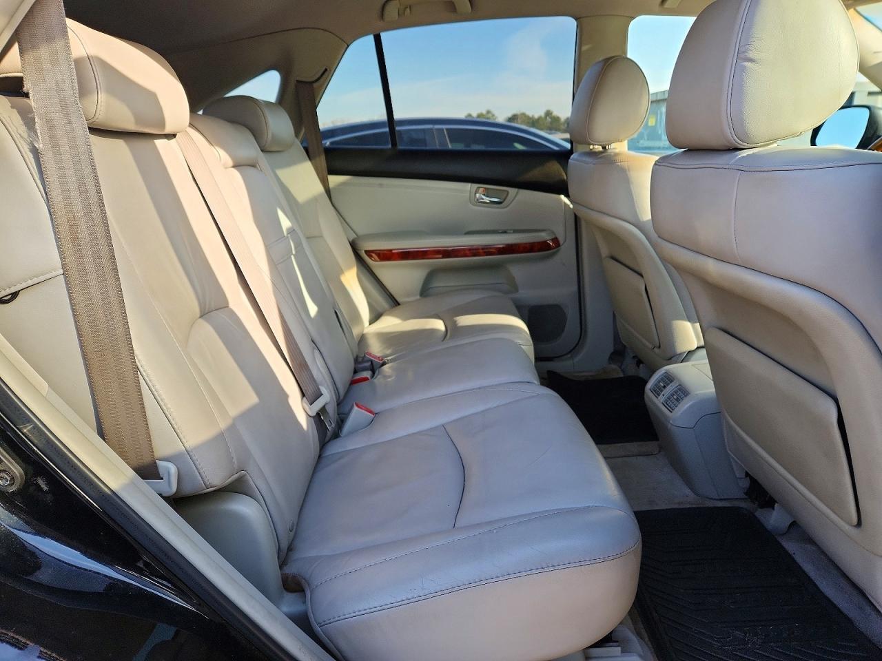 2005 LEXUS Rx 330