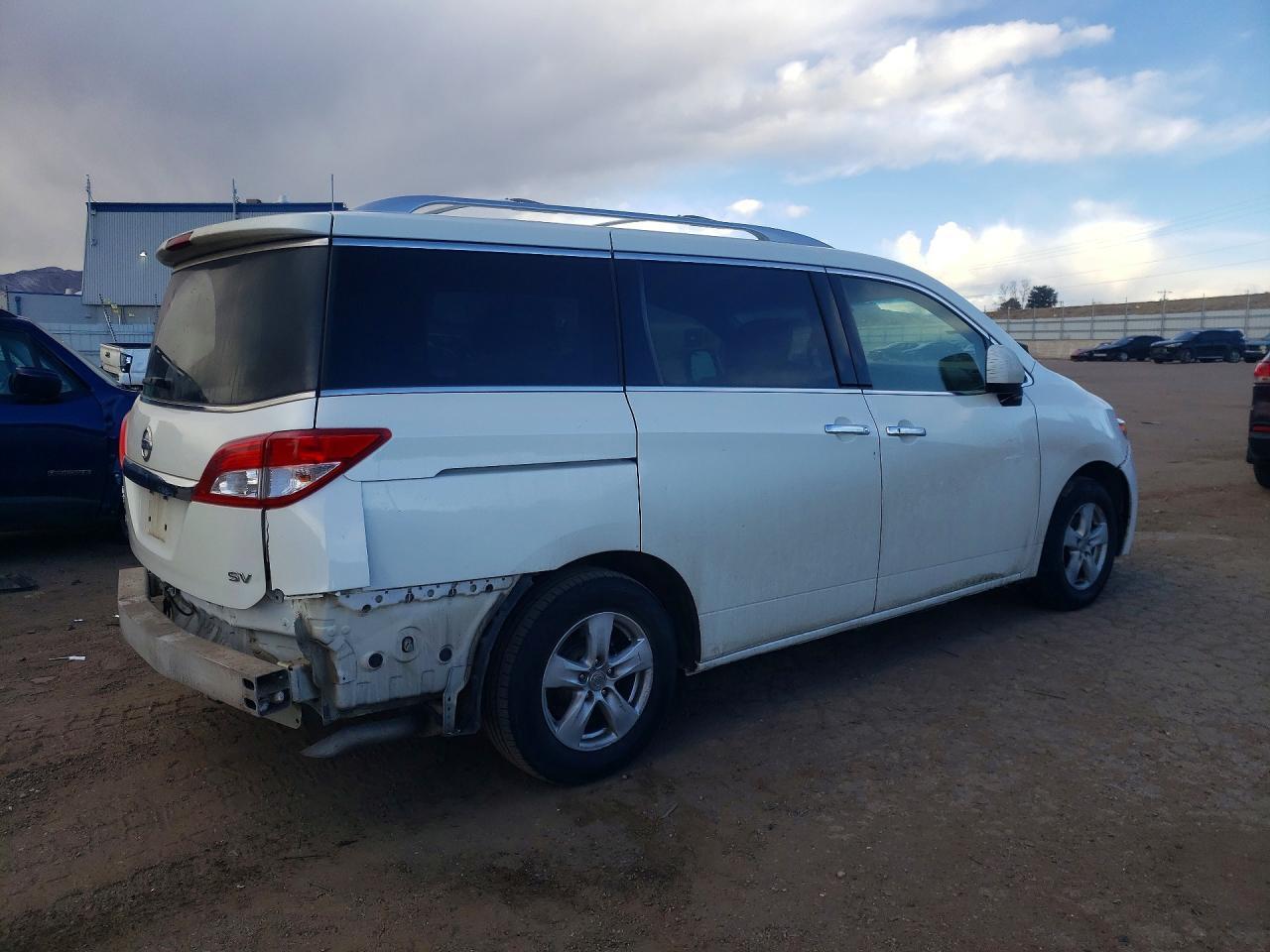 2016 NISSAN Quest