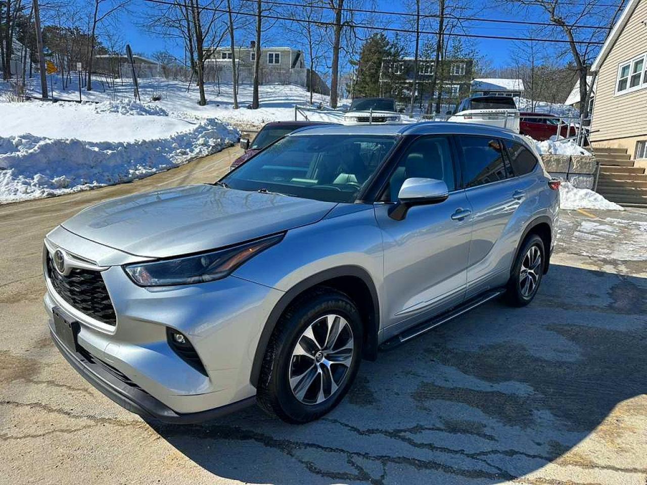 2021 TOYOTA HIGHLANDER