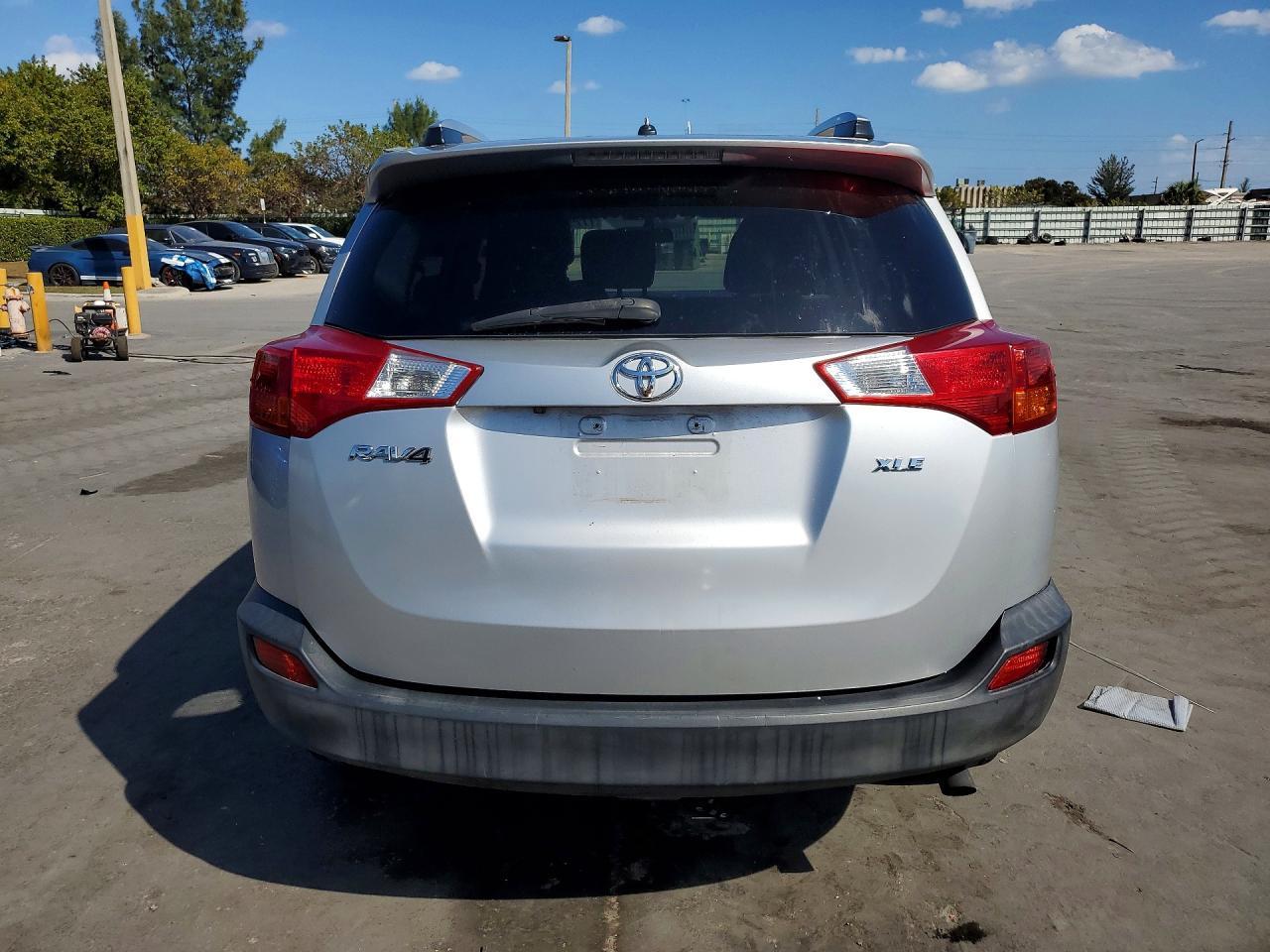 2013 TOYOTA RAV4