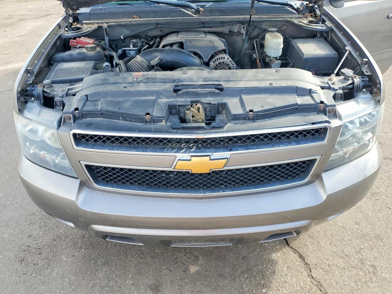2012 CHEVROLET Suburban