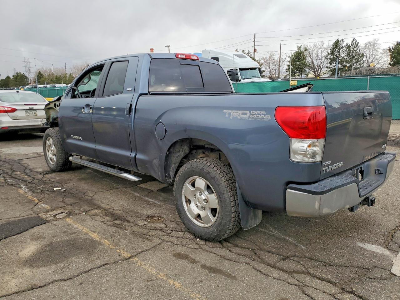 2008 TOYOTA TUNDRA