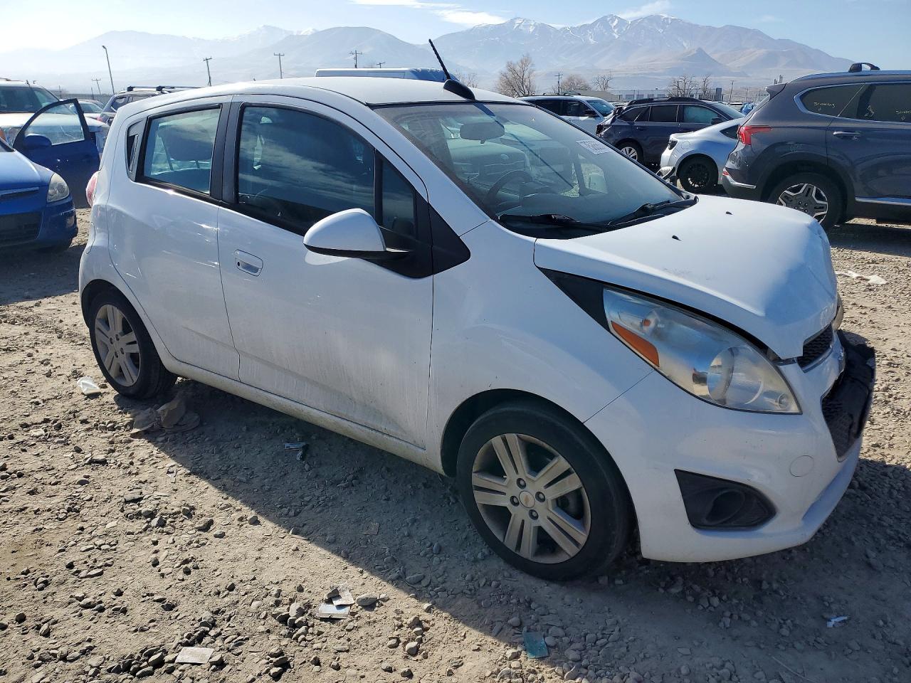 2015 CHEVROLET Spark