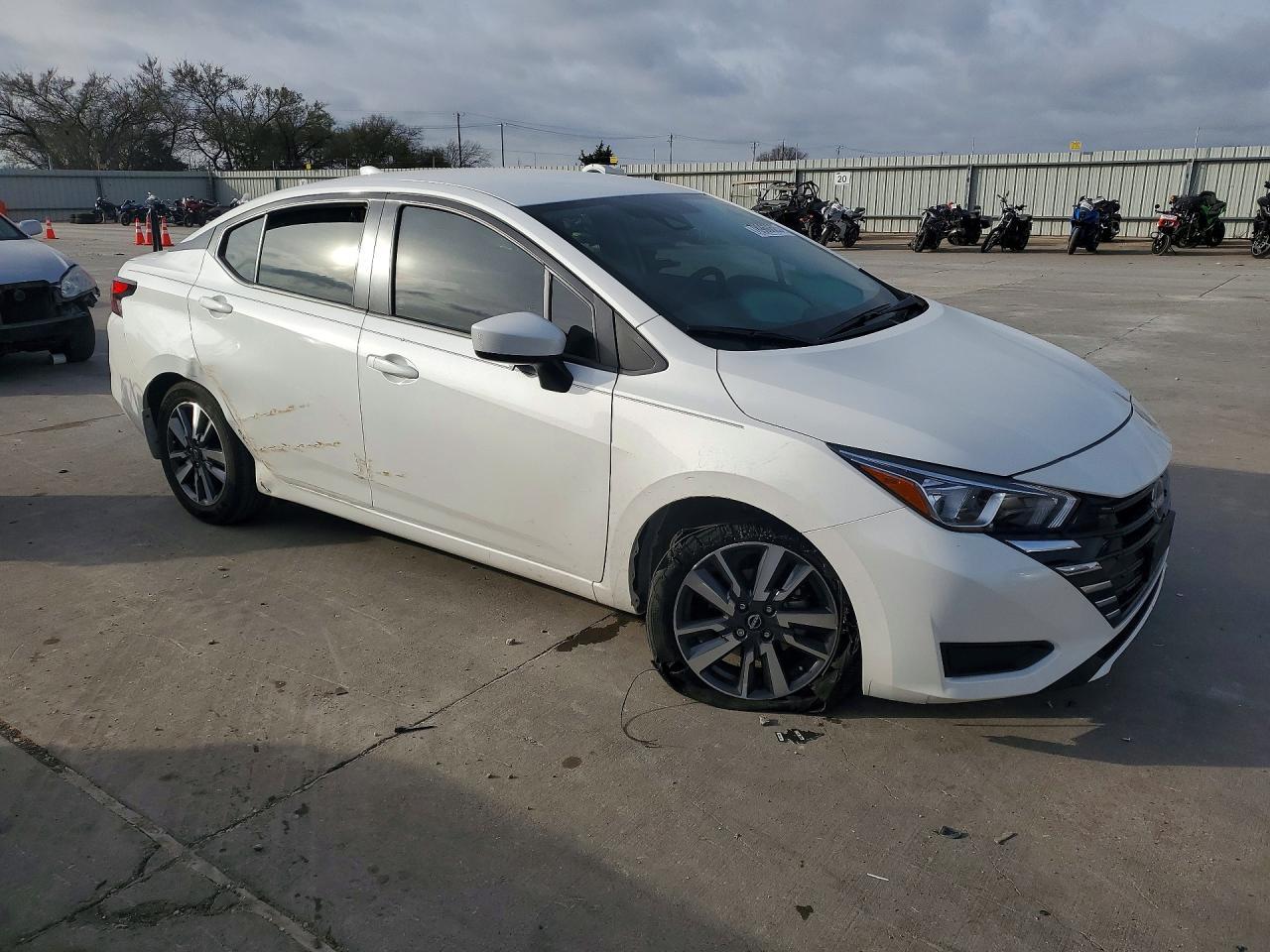 2024 NISSAN VERSA