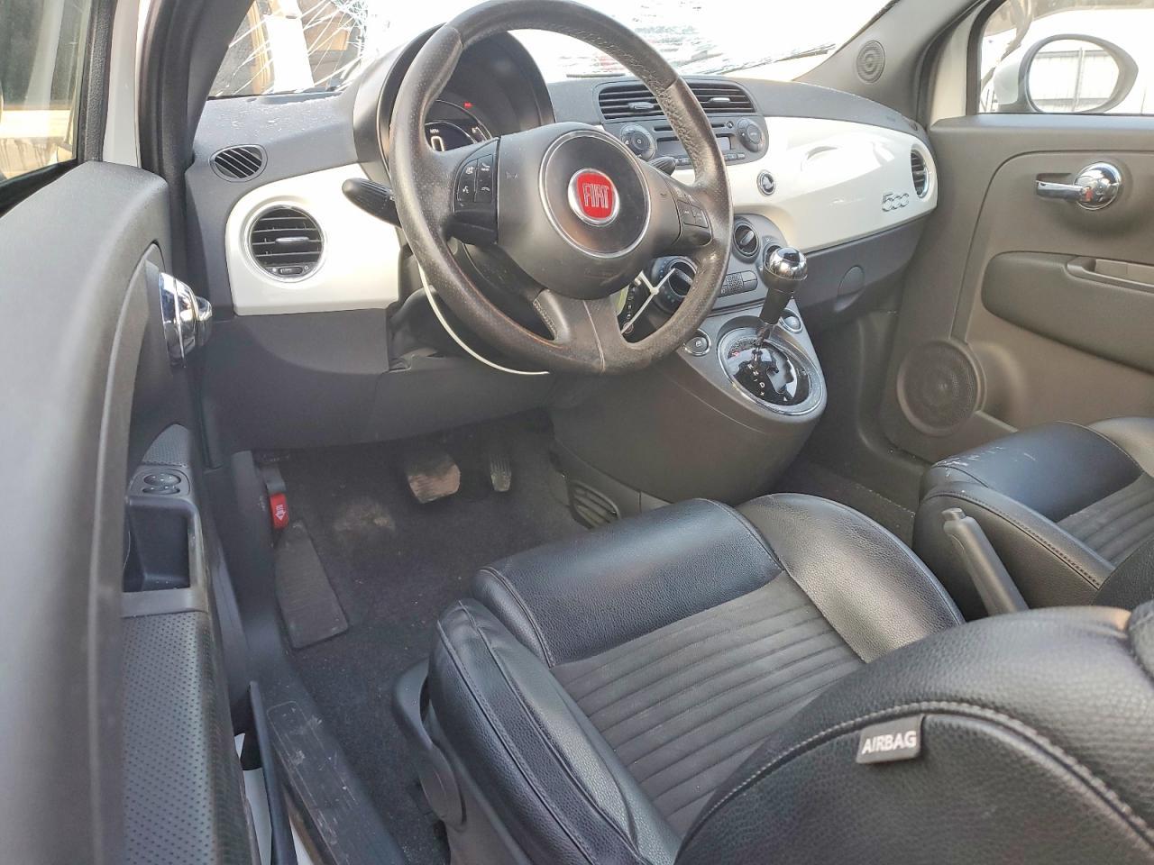 2015 FIAT 500