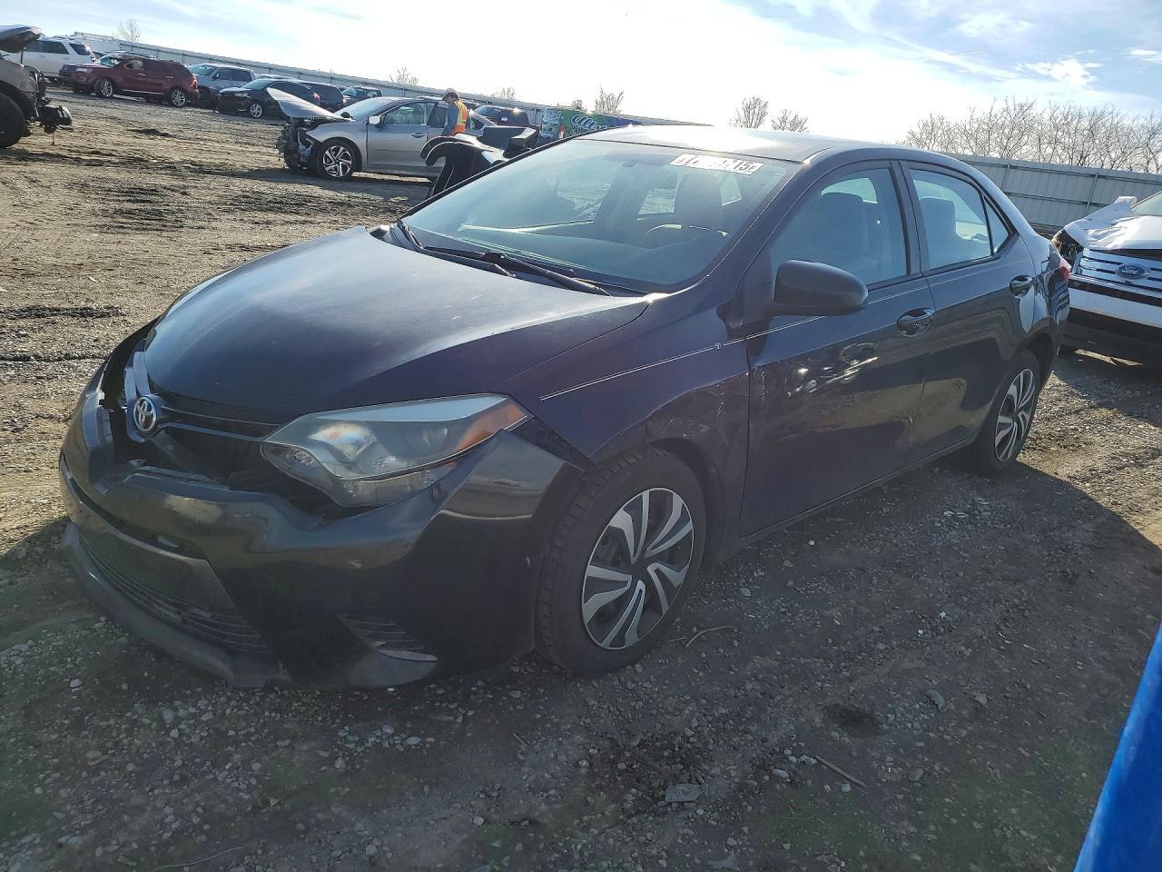 2015 TOYOTA COROLLA
