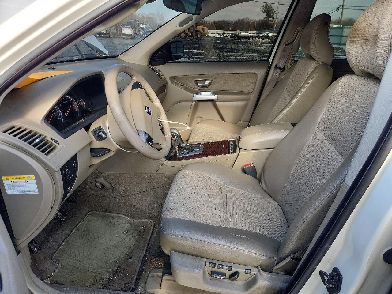 2003 VOLVO XC90