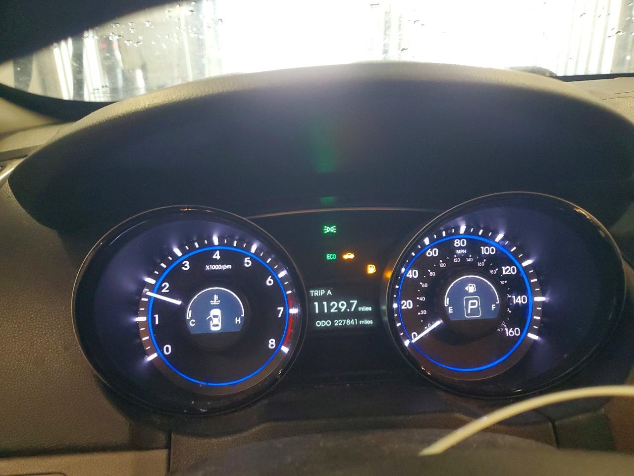 2013 HYUNDAI SONATA