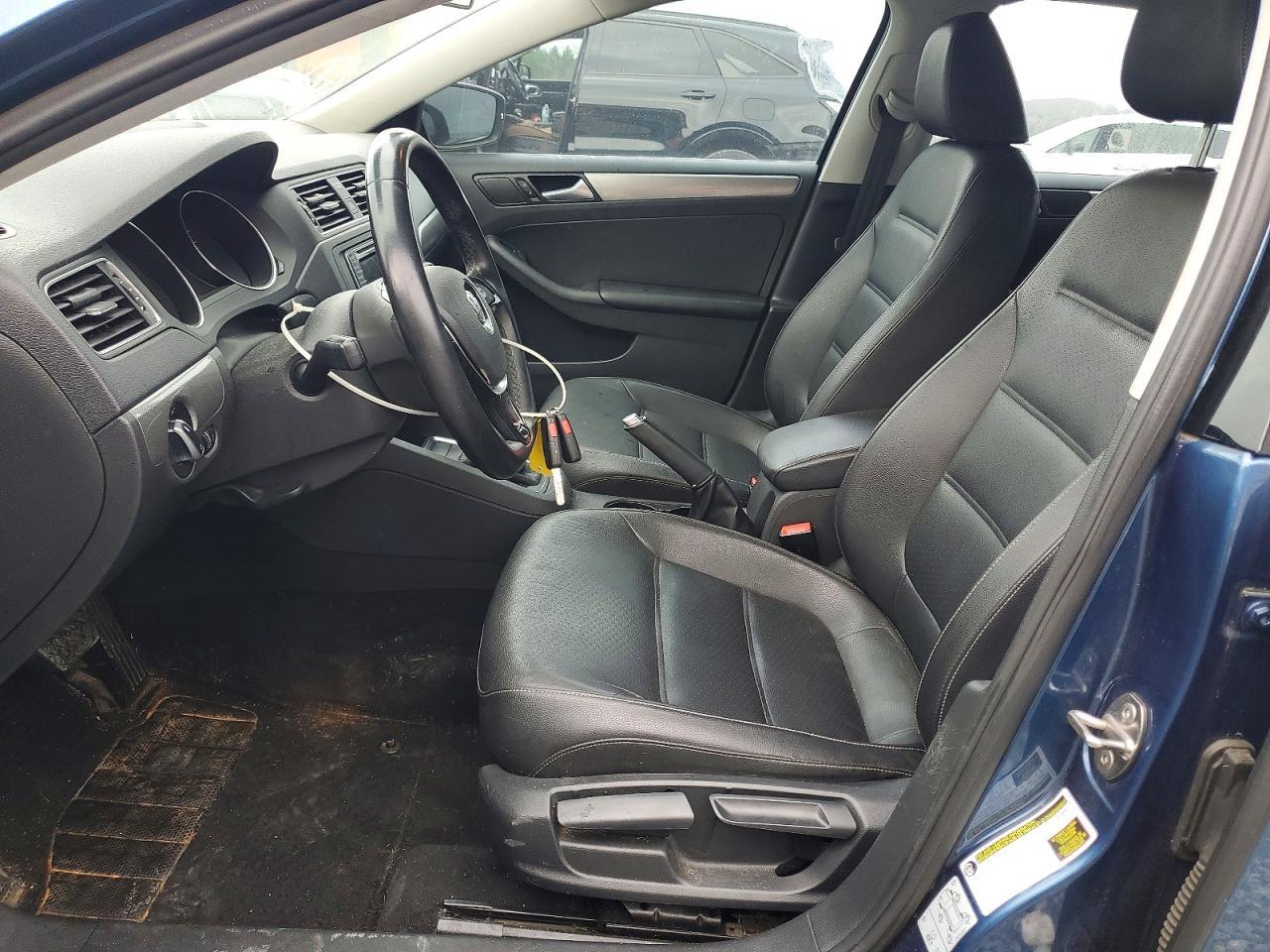 2018 VOLKSWAGEN JETTA