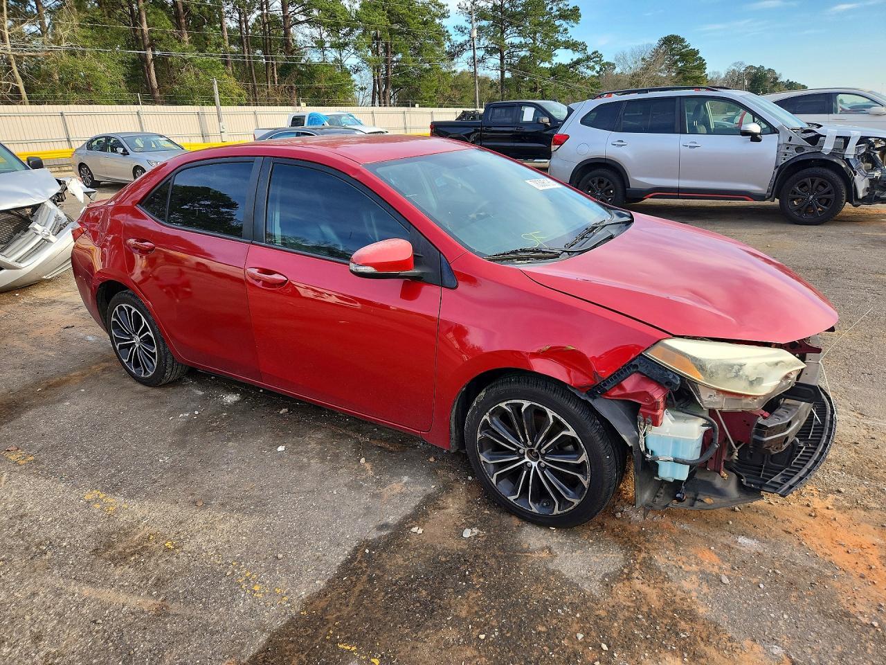 2015 TOYOTA COROLLA