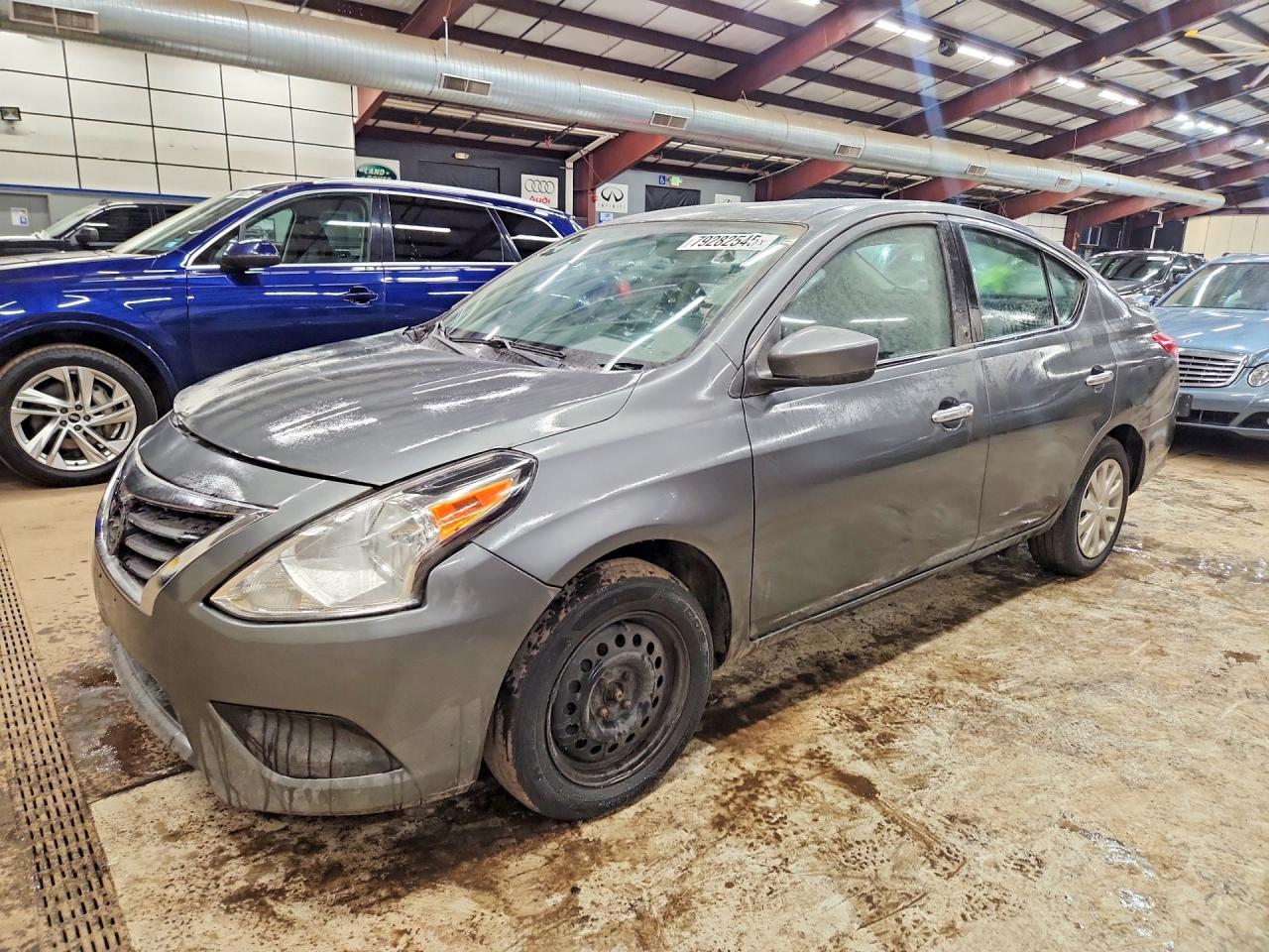 2018 NISSAN VERSA