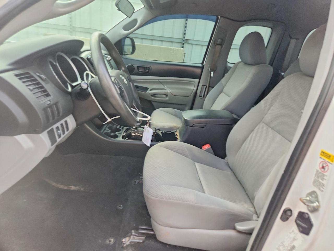 2015 TOYOTA TACOMA
