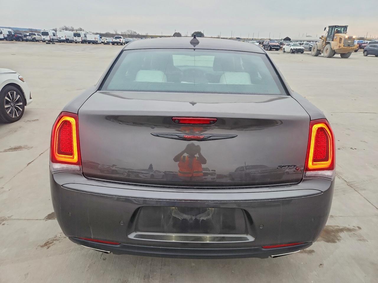 2021 CHRYSLER 300