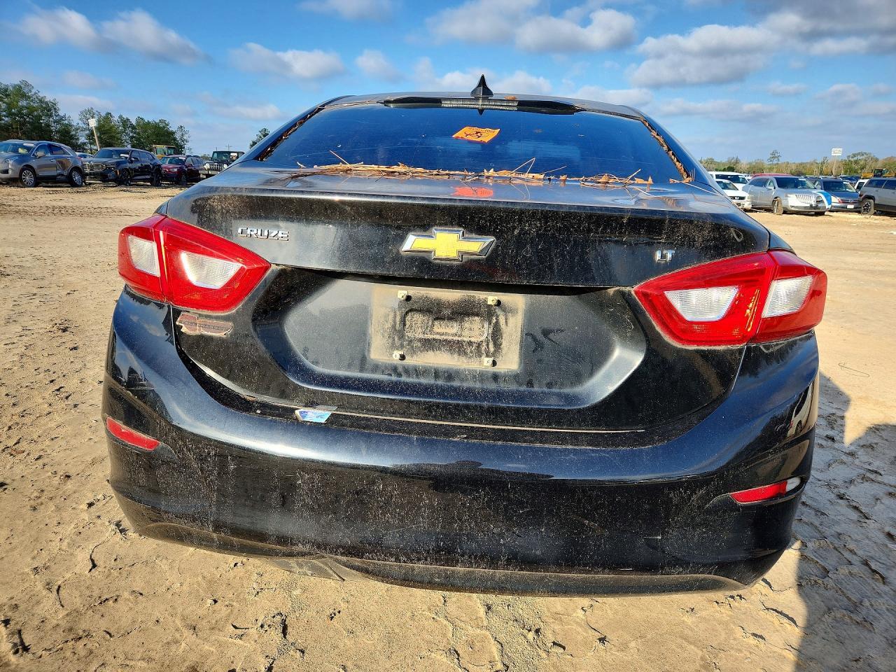 2017 CHEVROLET CRUZE