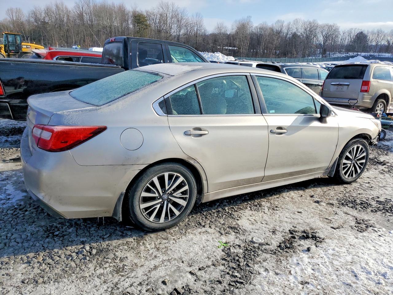 2018 SUBARU Legacy