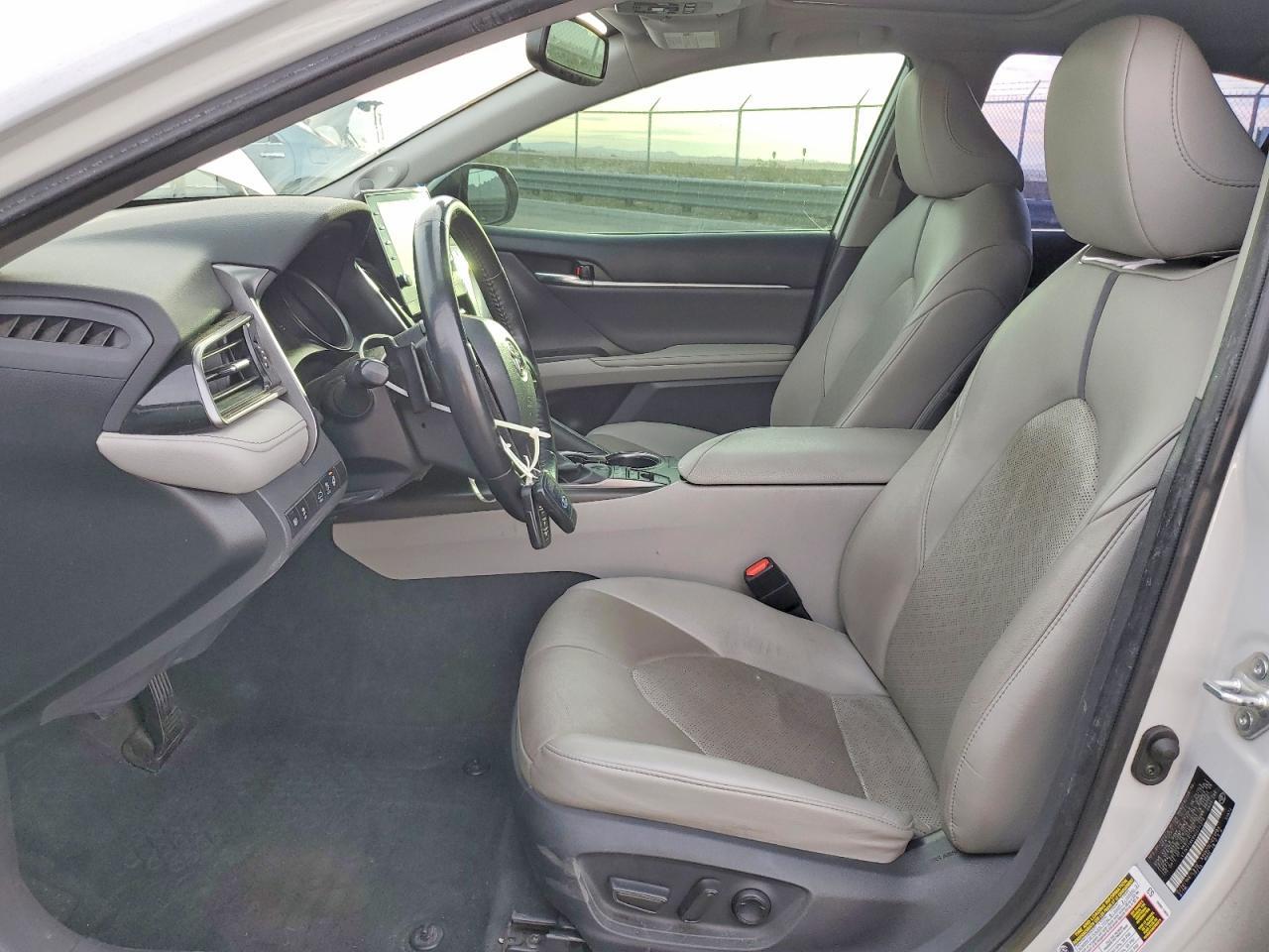 2022 TOYOTA CAMRY