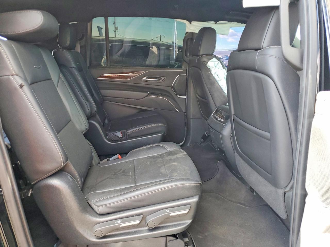 2023 CADILLAC Escalade ESV