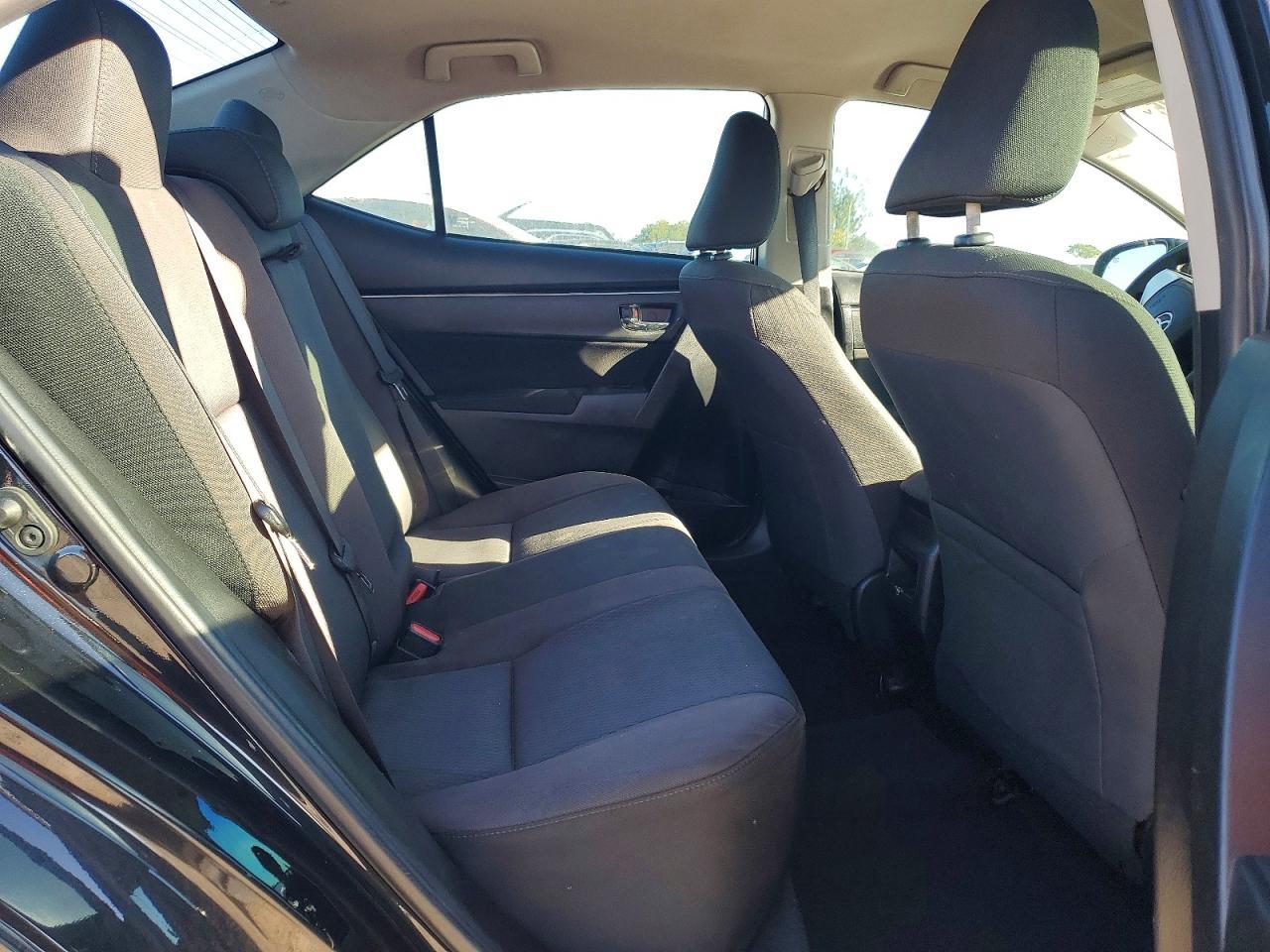 2019 TOYOTA COROLLA