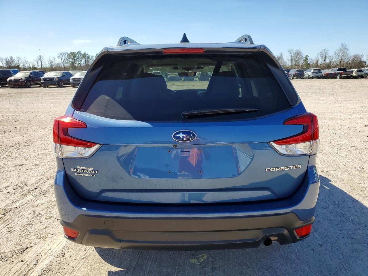 2024 SUBARU FORESTER