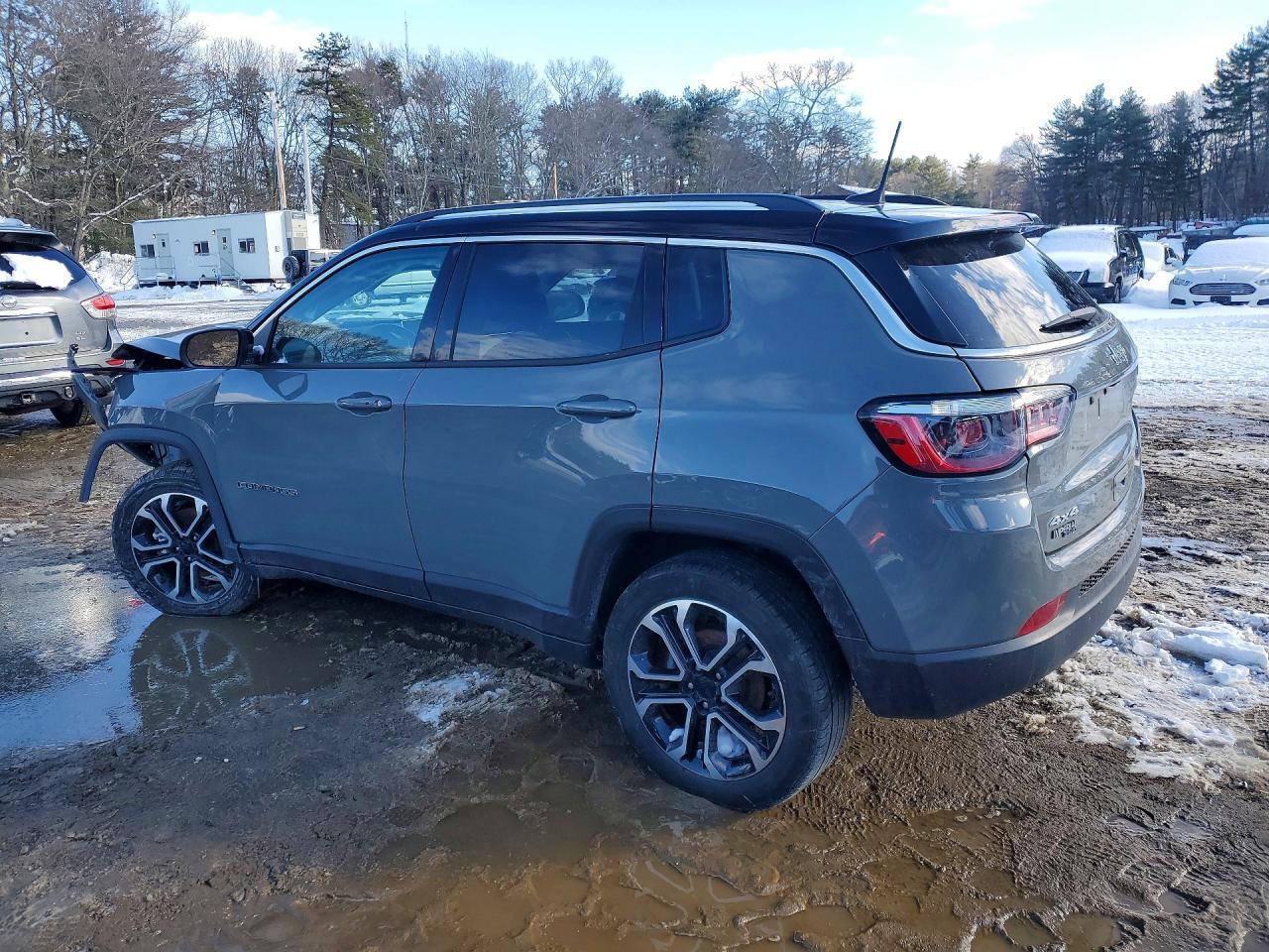 2022 JEEP Compass