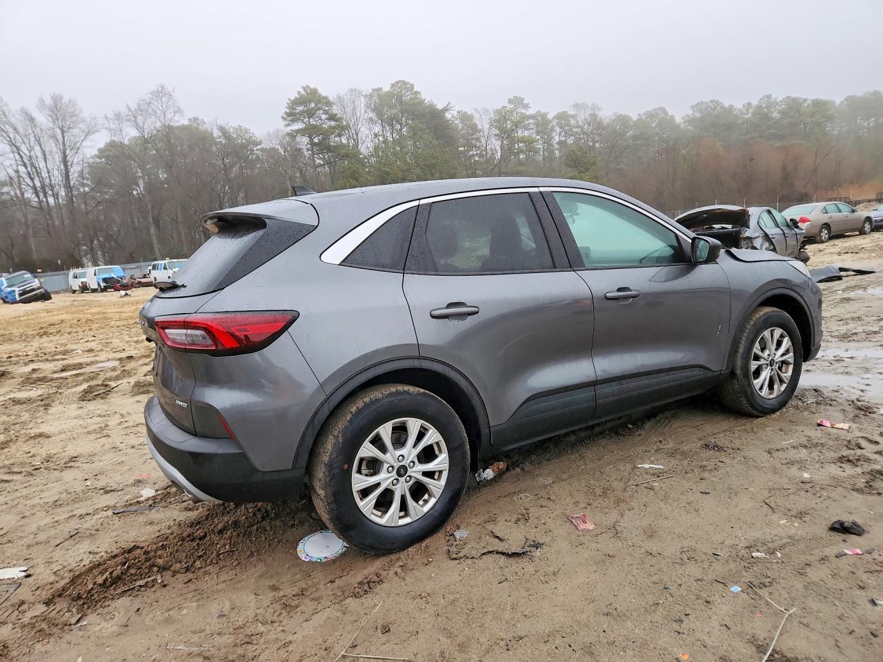 2024 FORD ESCAPE