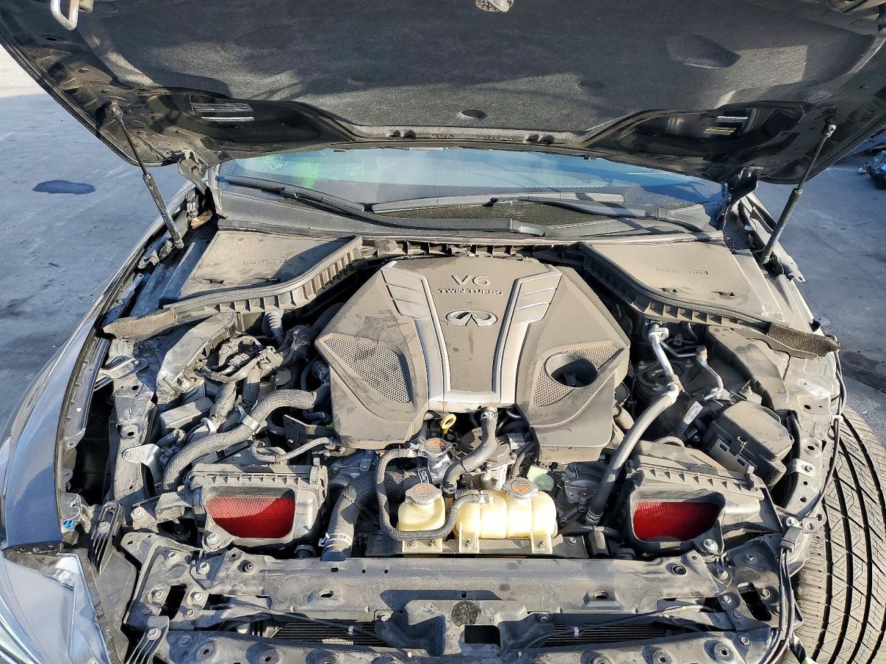 2017 INFINITI Q60