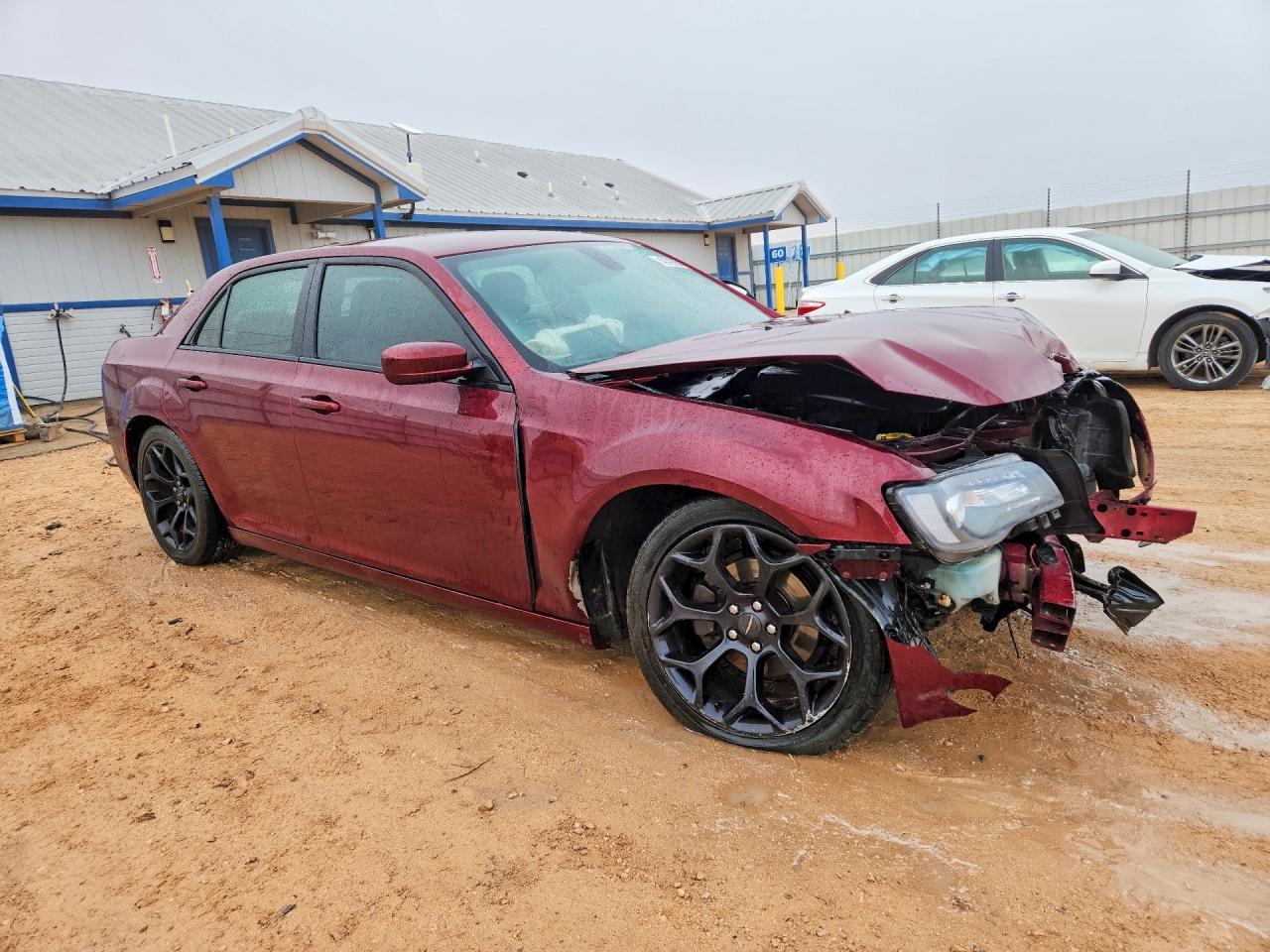 2019 CHRYSLER 300